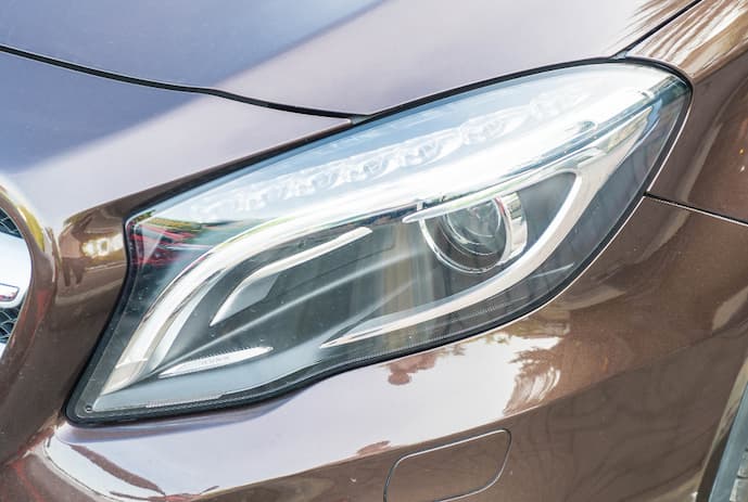 LED para iluminação automotiva: potência e design em harmonia